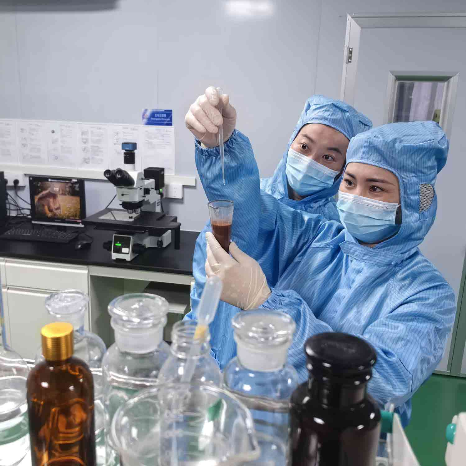 All'interno del meccanismo dei termistori NTC ad alta affidabilità